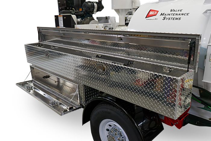 Standard LX vacuum and spoils system